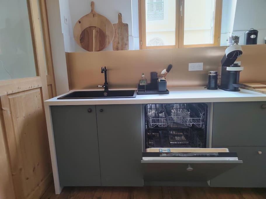 Magnifique Appartement Le Nid Des Thermes Bagnères-de-Bigorre Eksteriør billede