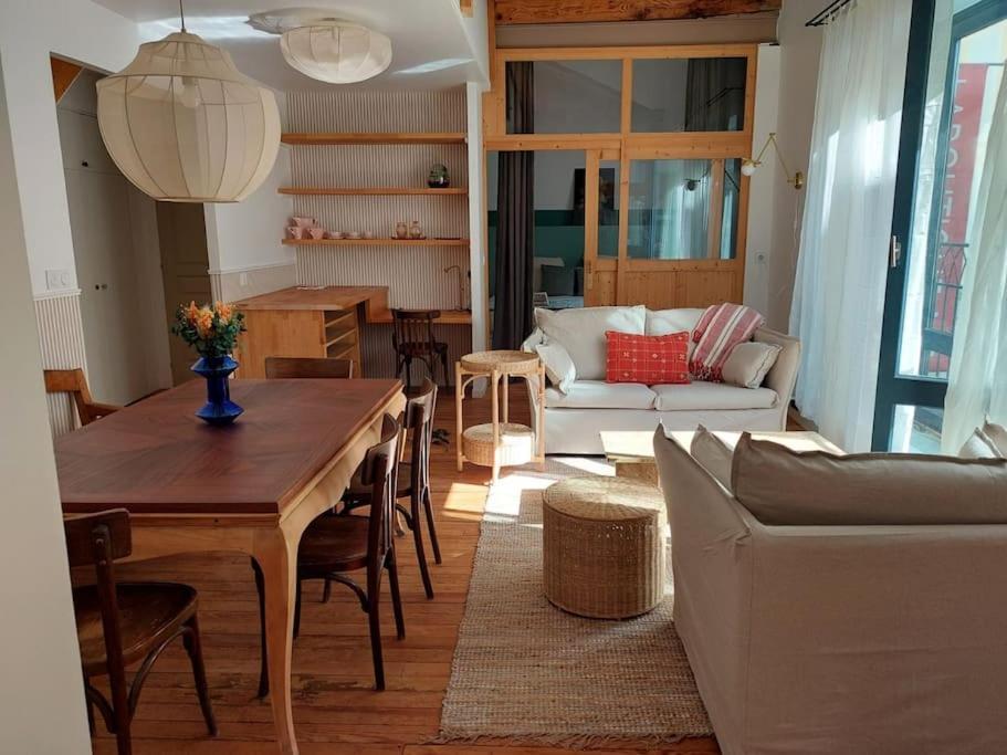 Magnifique Appartement Le Nid Des Thermes Bagnères-de-Bigorre Eksteriør billede
